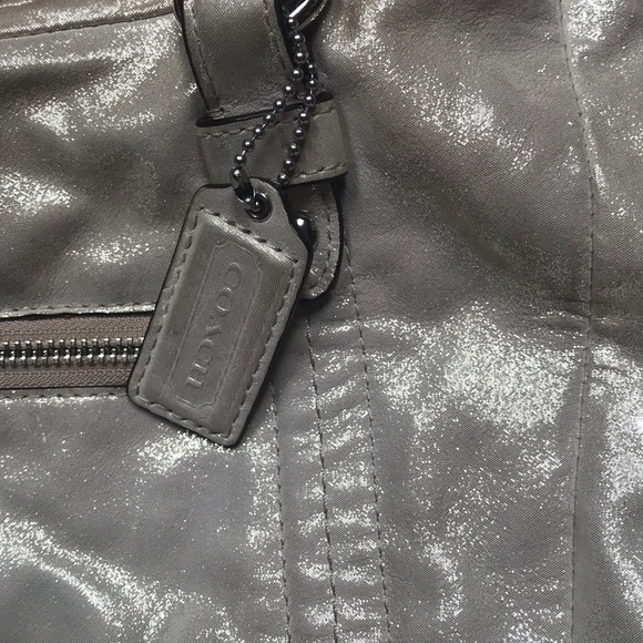 Coach gold purse - Picture 7 of 8